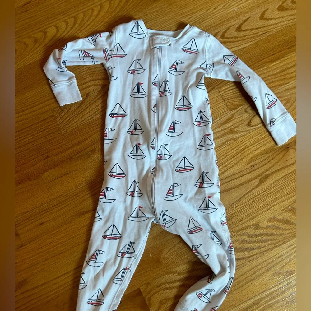 TBBC unisex sailboat pajamas - Picture 2 of 6